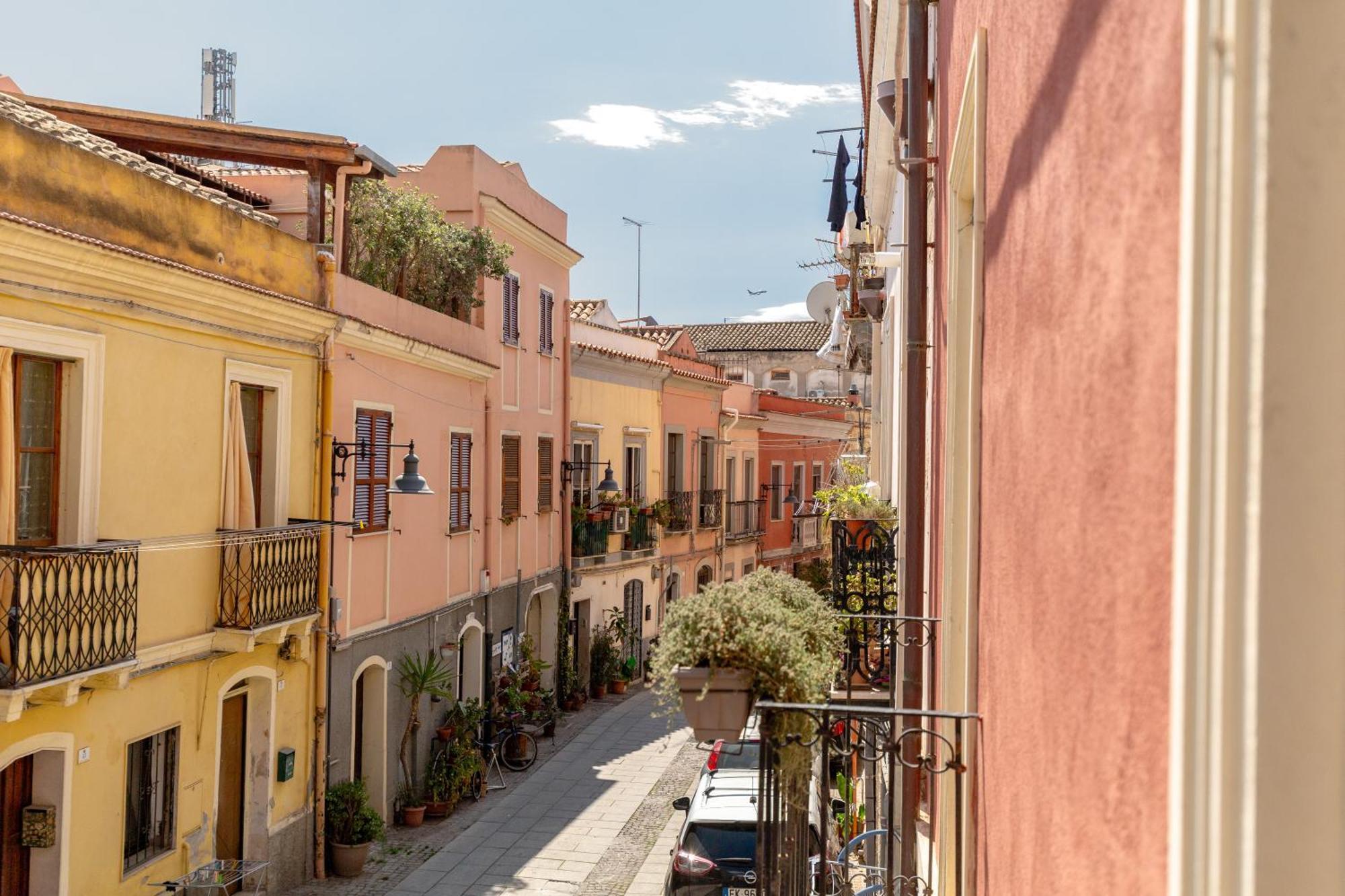 Domus De Silva - Appartamento In Centro Storico A Cagliari Exterior photo